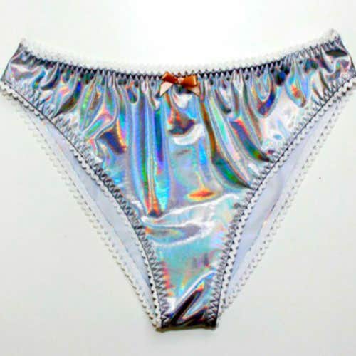 Men in pantes discount